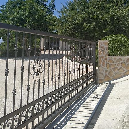 Apartment Nives Trogir Exteriör bild
